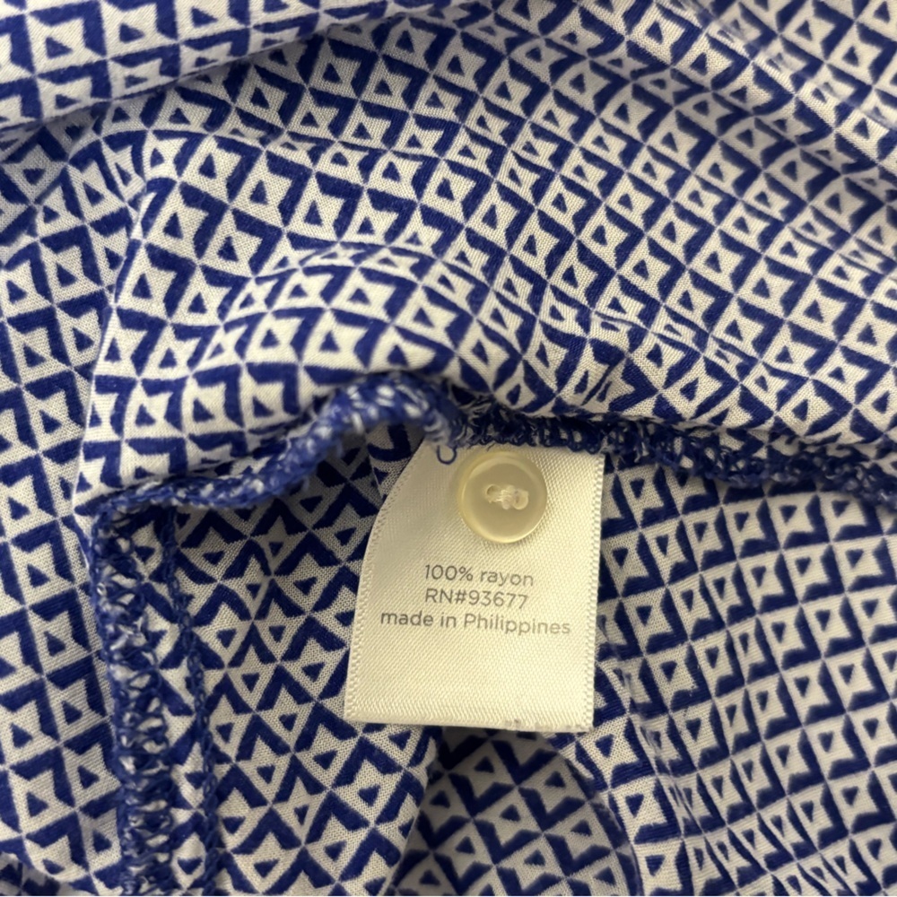 Women’s Sleeveless Button Down Shirt Size PXL Petite Blue Rayon Pocket Collar - Picture 6 of 6